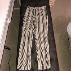 Brandy Melville stripped pants